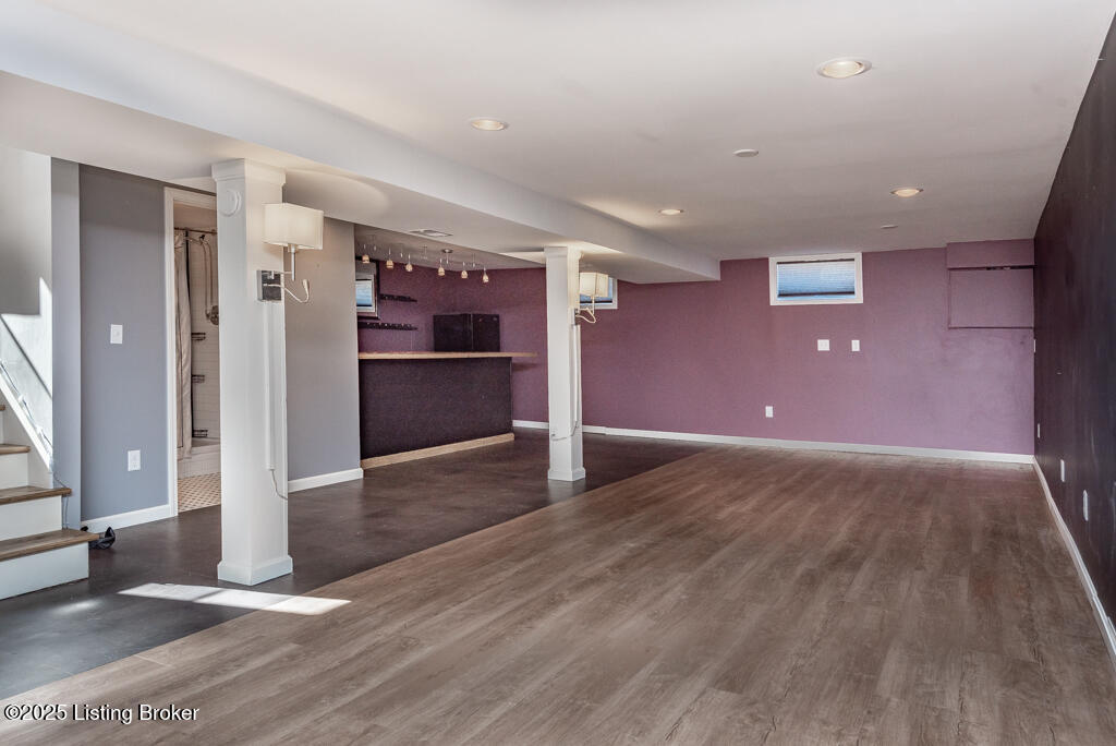 3102 Wayne Road Louisville, KY 40216 - Photo 8 of 21 Great room