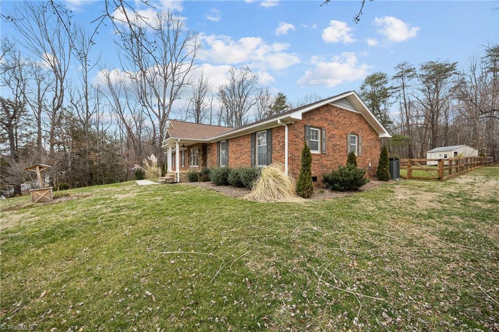 6922 Maynard Road Summerfield, NC 27358 - Photo 36 of 49 Gallery Image 36
