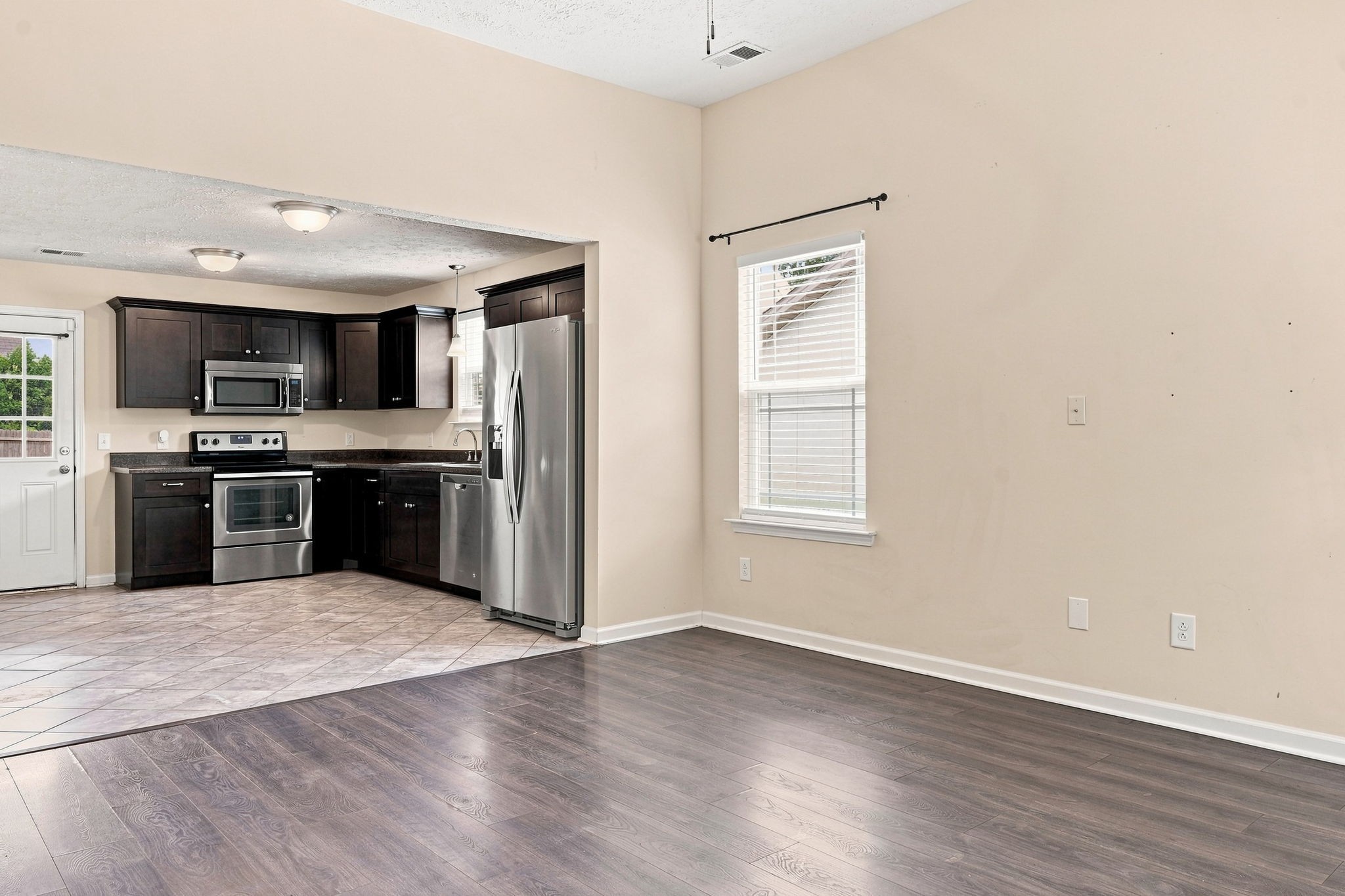 915 East 17th Avenue Springfield, TN 37172 - Photo 7 of 25 Gallery Image 7
