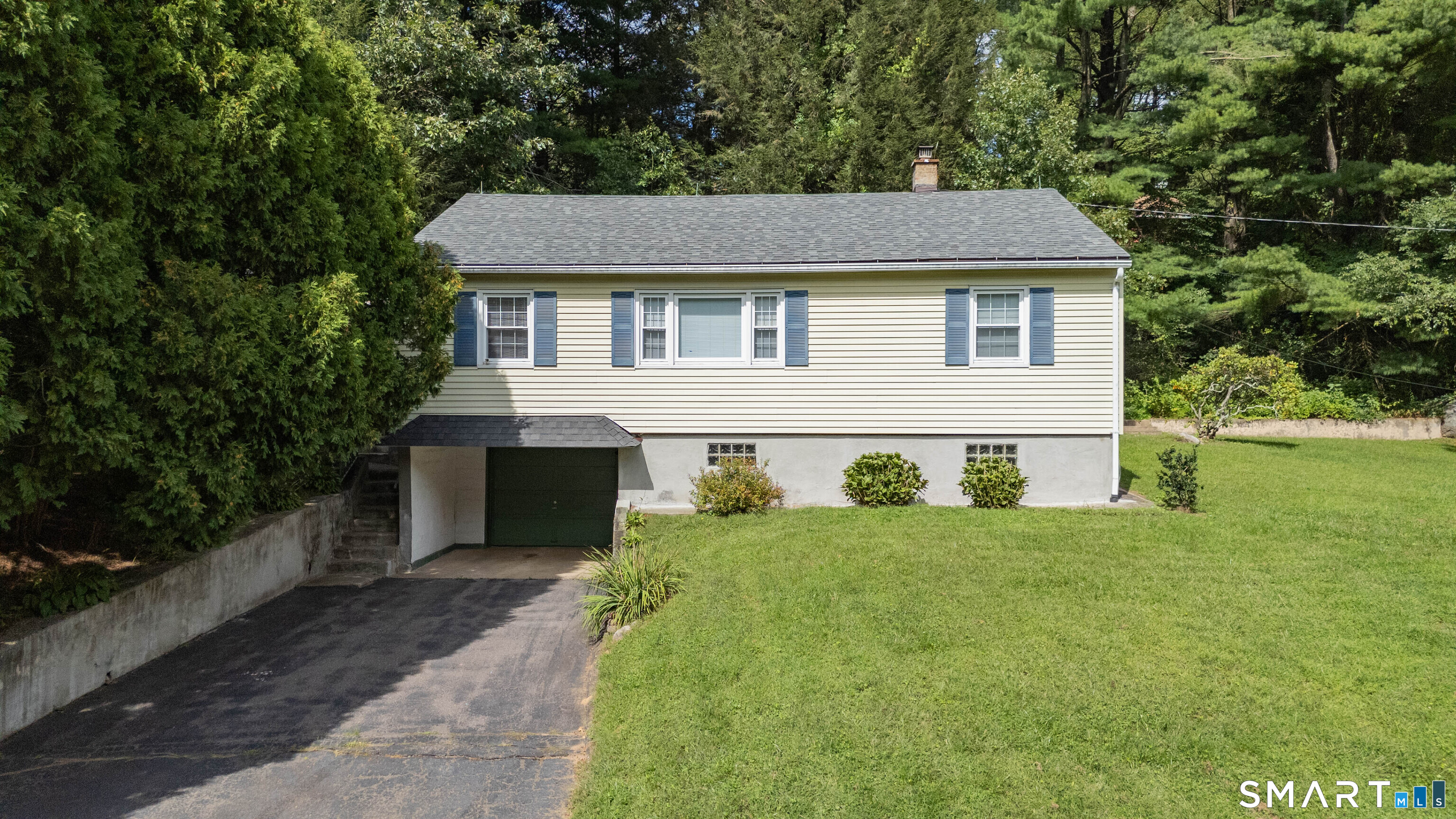 224 Lopus Road Beacon Falls, CT 06403 - Photo 2 of 28 Gallery Image 2