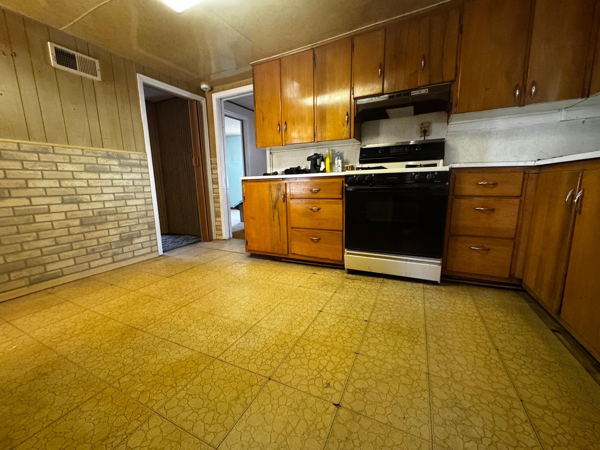 801 Troendle Street Southeast Mapleton, MN 56065 - Photo 10 of 50