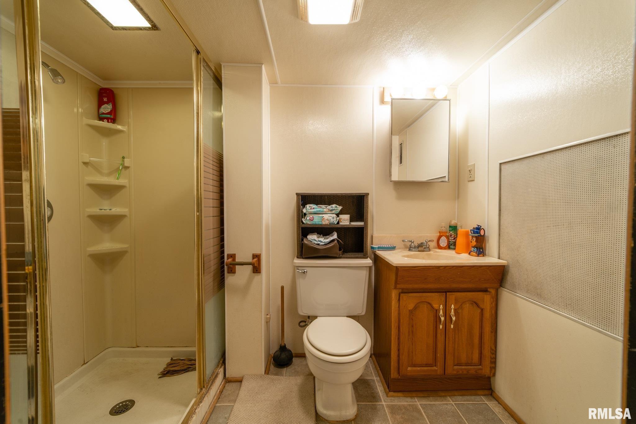 1413 Rutledge Drive Lincoln, IL 62656 - Photo 23 of 28 Gallery Image 23