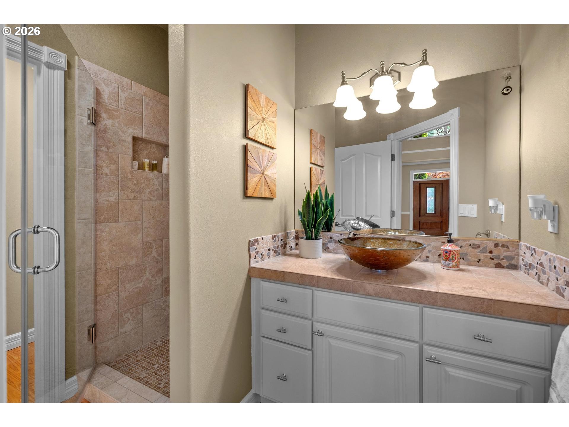9780 Southwest 168th Place Beaverton, OR 97007 - Photo 18 of 47 Bathroom