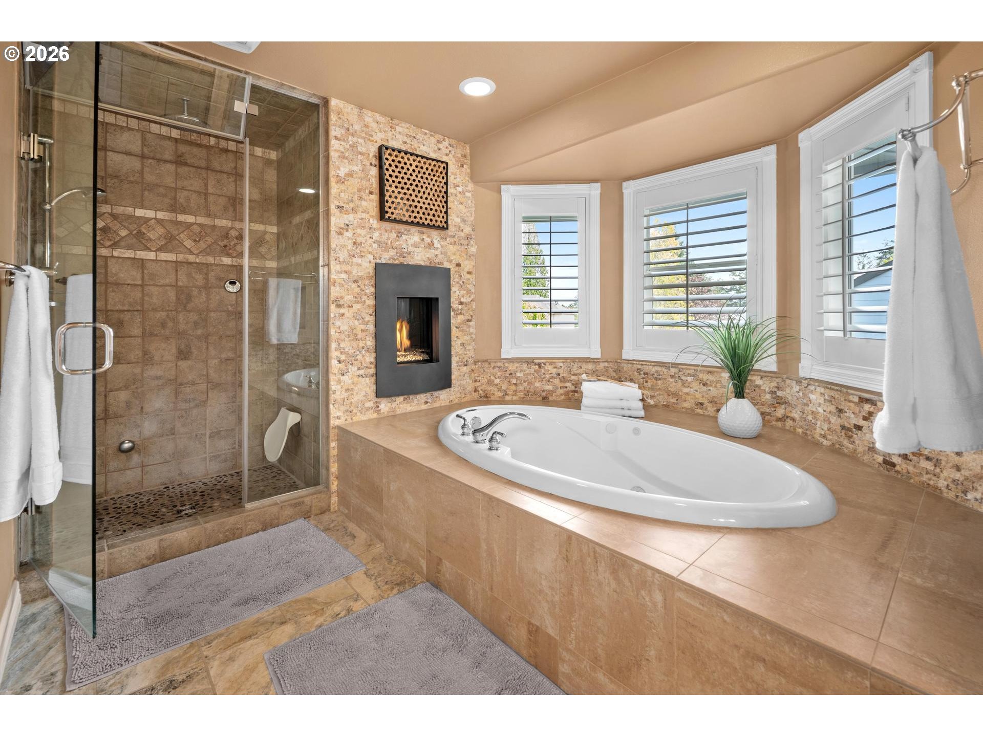 9780 Southwest 168th Place Beaverton, OR 97007 - Photo 24 of 47 Owner's Suite Bathroom