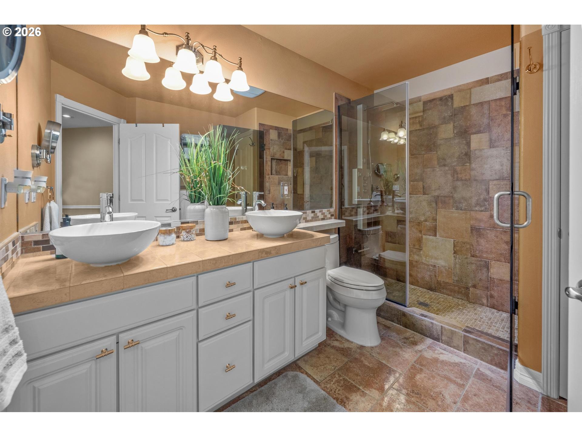 9780 Southwest 168th Place Beaverton, OR 97007 - Photo 33 of 47 Bathroom