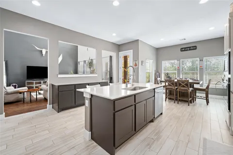 $499,000 | 216 Ancient Oak Way, San Marcos, TX 78666