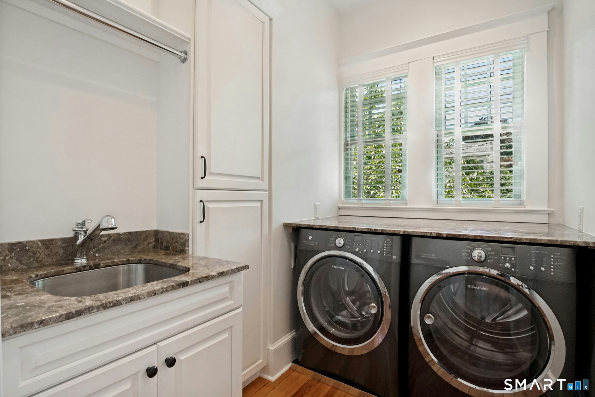 52 Chesterfield Road Stamford, CT 06902 - Photo 25 of 40 Laundry room on second floor