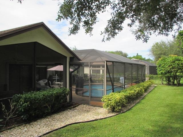18360 181st Circle South Boca Raton, FL 33498 - Photo 17 of 24 Rear