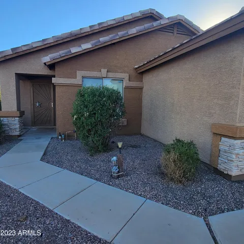 $1,750 | 14809 West Port Au Prince Lane, Surprise, AZ 85379