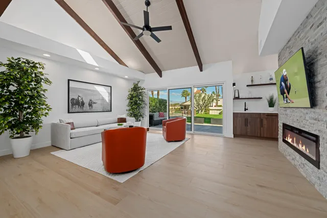 $4,000 | 352 Forest Hills Drive, Rancho Mirage, CA 92270