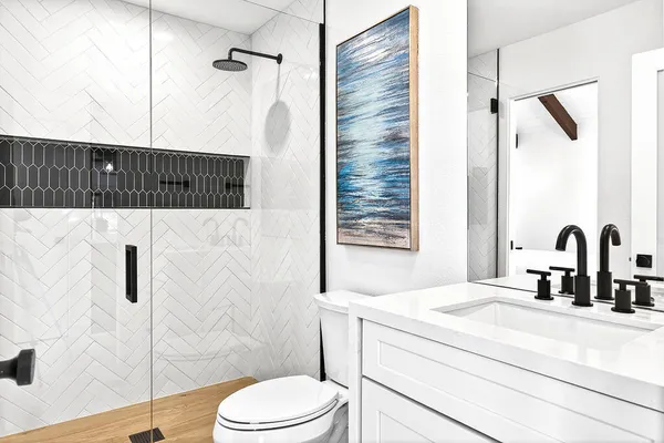 $3,900 | 352 Forest Hills Drive, Rancho Mirage, CA 92270