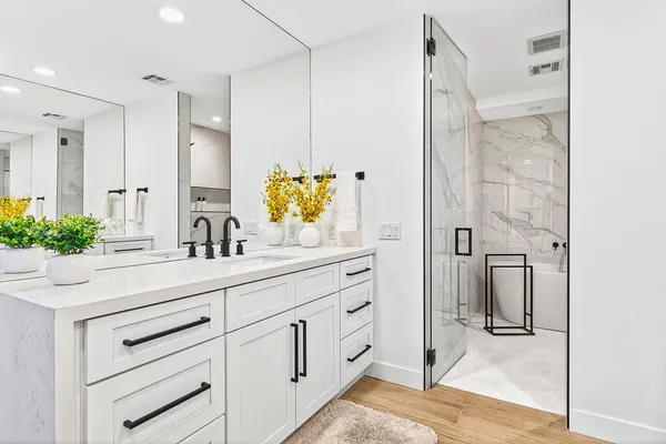 $3,900 | 352 Forest Hills Drive, Rancho Mirage, CA 92270