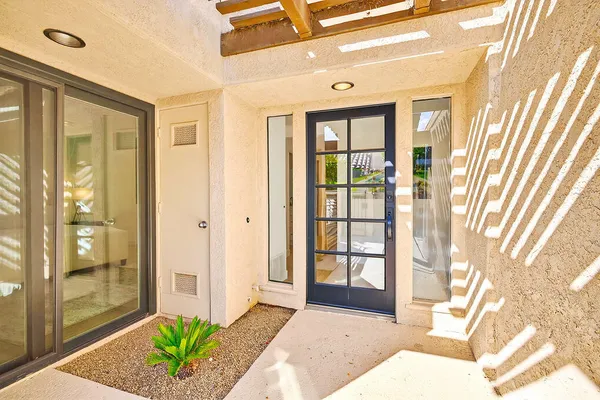 $3,900 | 352 Forest Hills Drive, Rancho Mirage, CA 92270