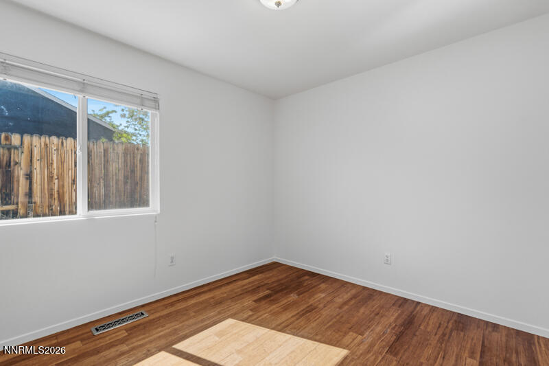 4043 Kings Row Reno, NV 89503 - Photo 20 of 25 4043 Kings Row (21 of 25)