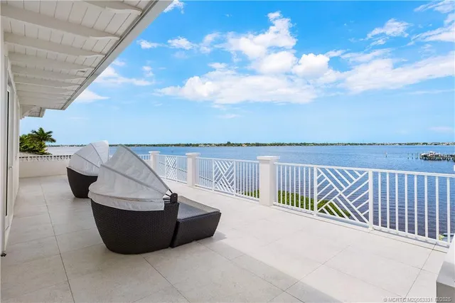 $10,900,000 | 2842 Southwest Rivers End Way, Palm City, FL 34990