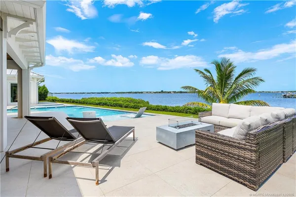 $10,900,000 | 2842 Southwest Rivers End Way, Palm City, FL 34990