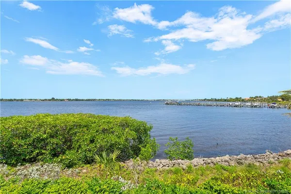 $10,900,000 | 2842 Southwest Rivers End Way, Palm City, FL 34990