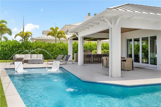 $10,900,000 | 2842 Southwest Rivers End Way, Palm City, FL 34990