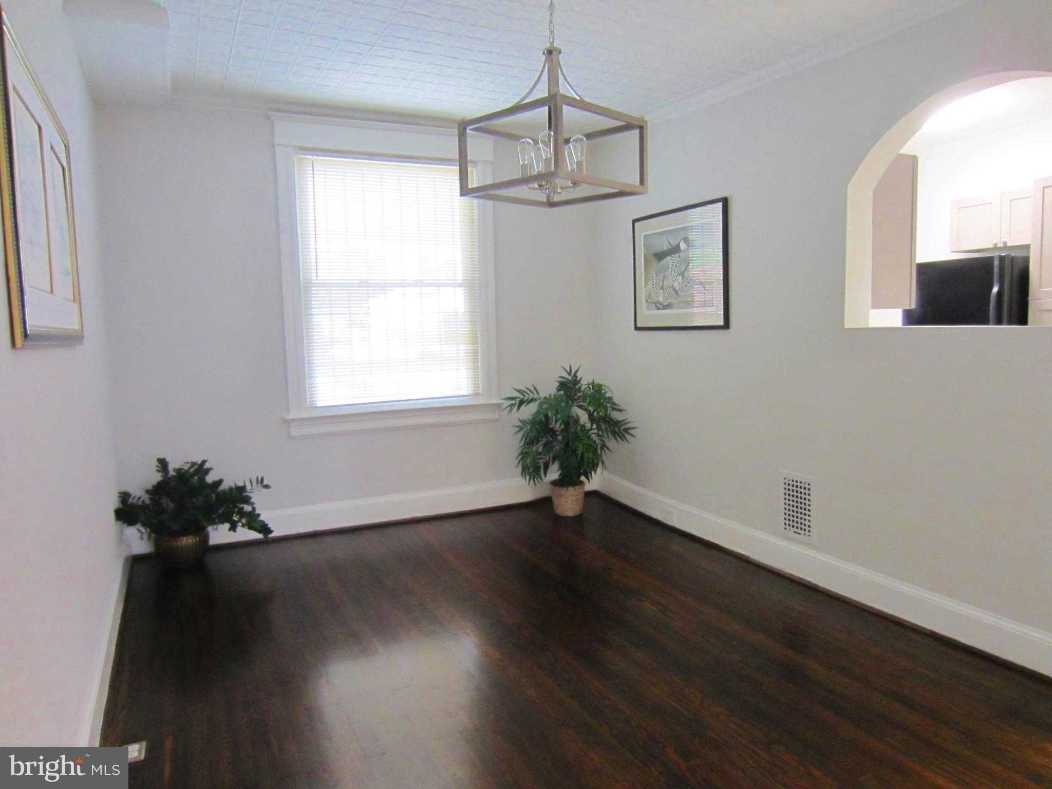 607 Columbia Road Northwest Washington, DC 20001 - Photo 18 of 48 Dining room / lounge