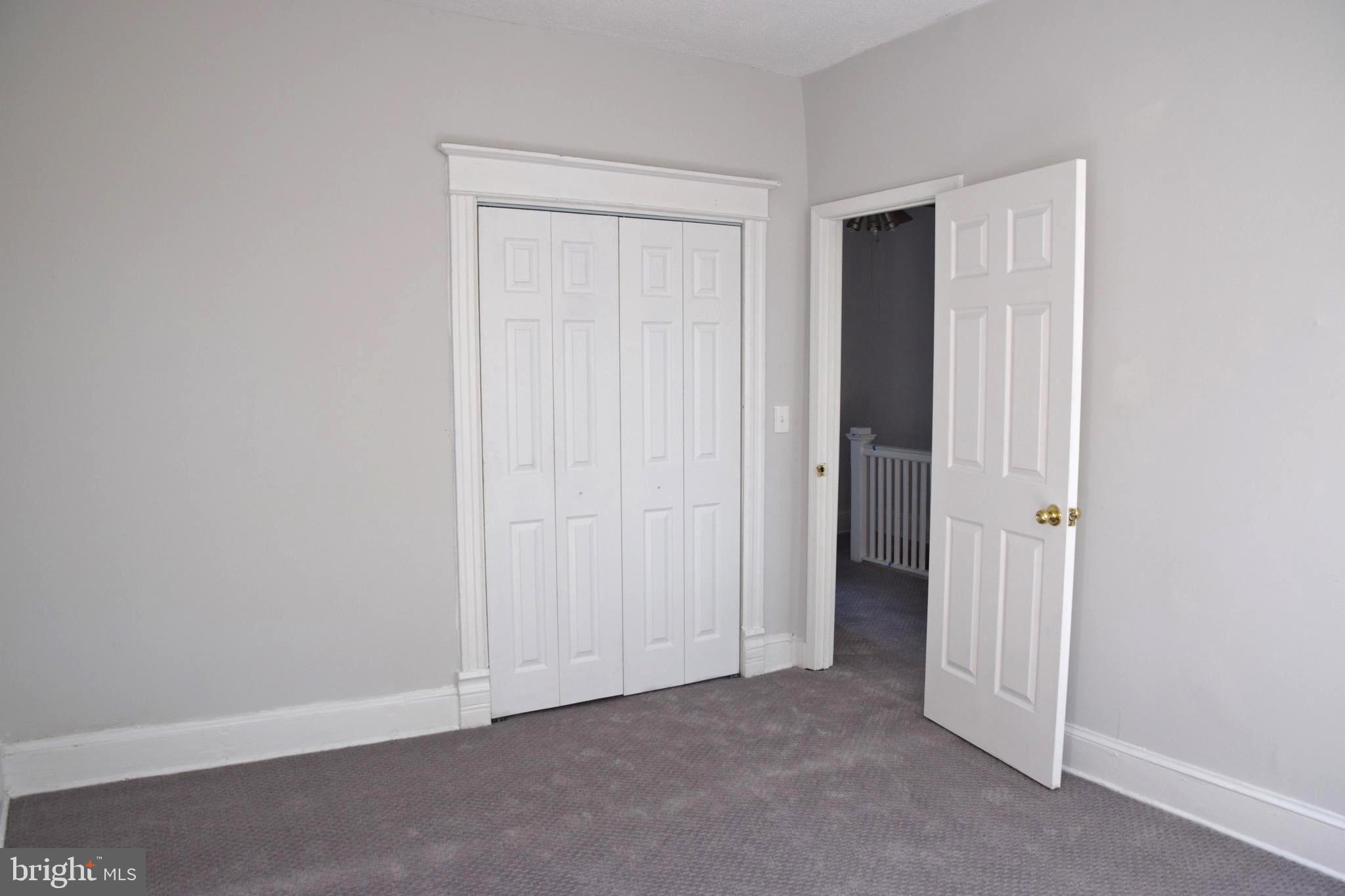 607 Columbia Road Northwest Washington, DC 20001 - Photo 36 of 48 Upper level 2nd bedroom of three