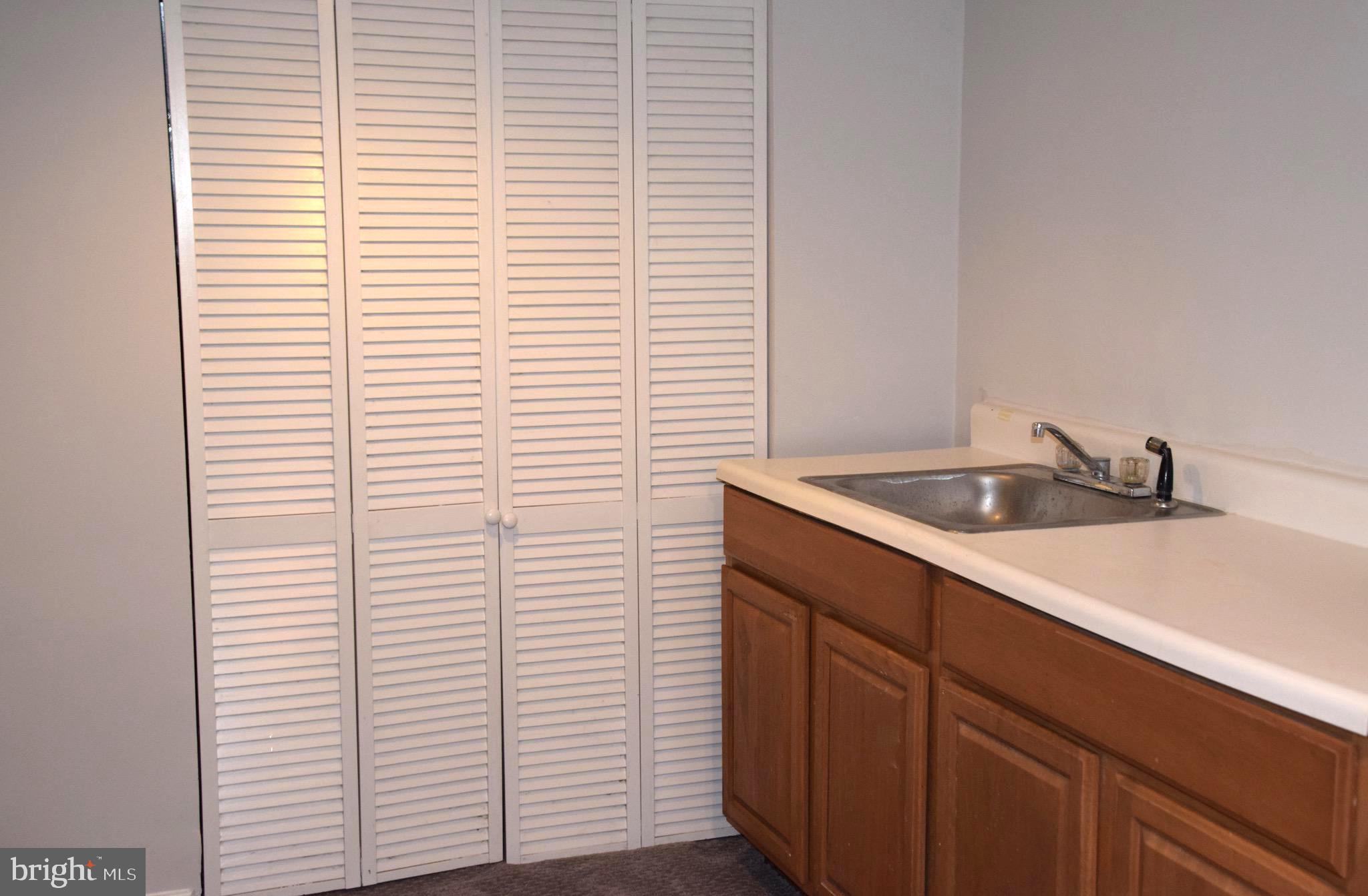 607 Columbia Road Northwest Washington, DC 20001 - Photo 42 of 48 Lower level