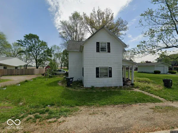 $70,000 | 104 East Jackson Street, Gaston, IN 47342