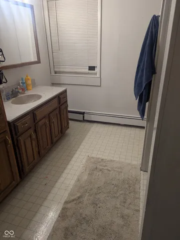 $70,000 | 104 East Jackson Street, Gaston, IN 47342