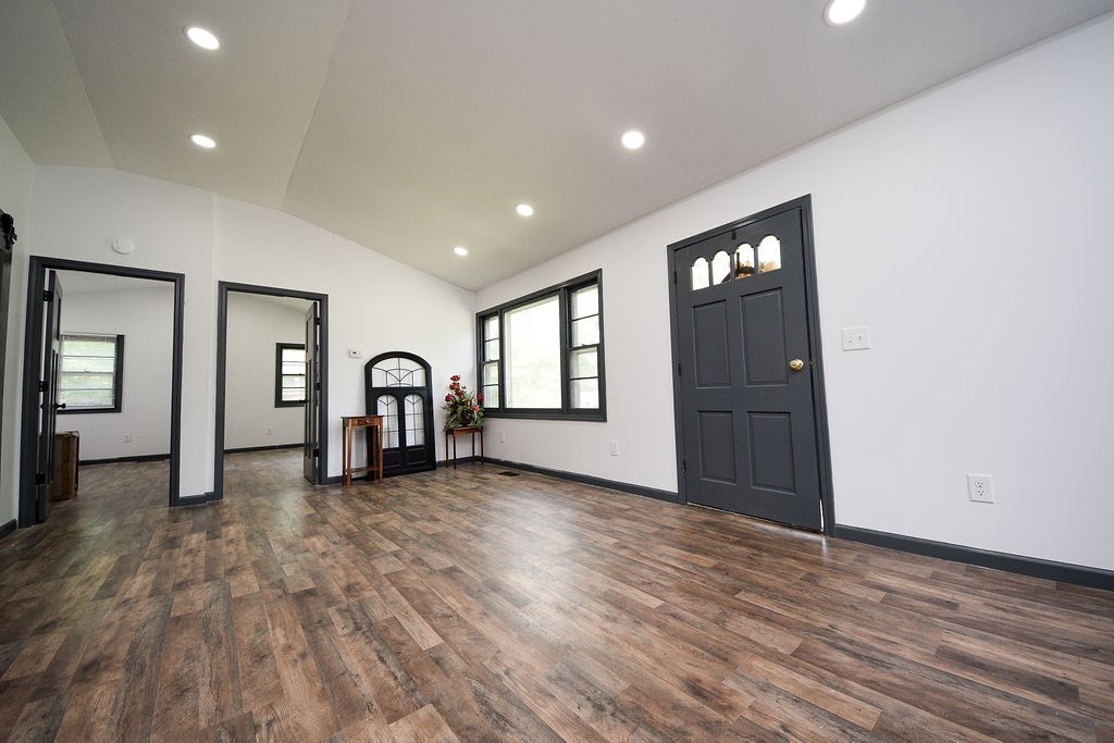 218 Wool Street Charleston, TN 37310 - Photo 9 of 29 Gallery Image 9