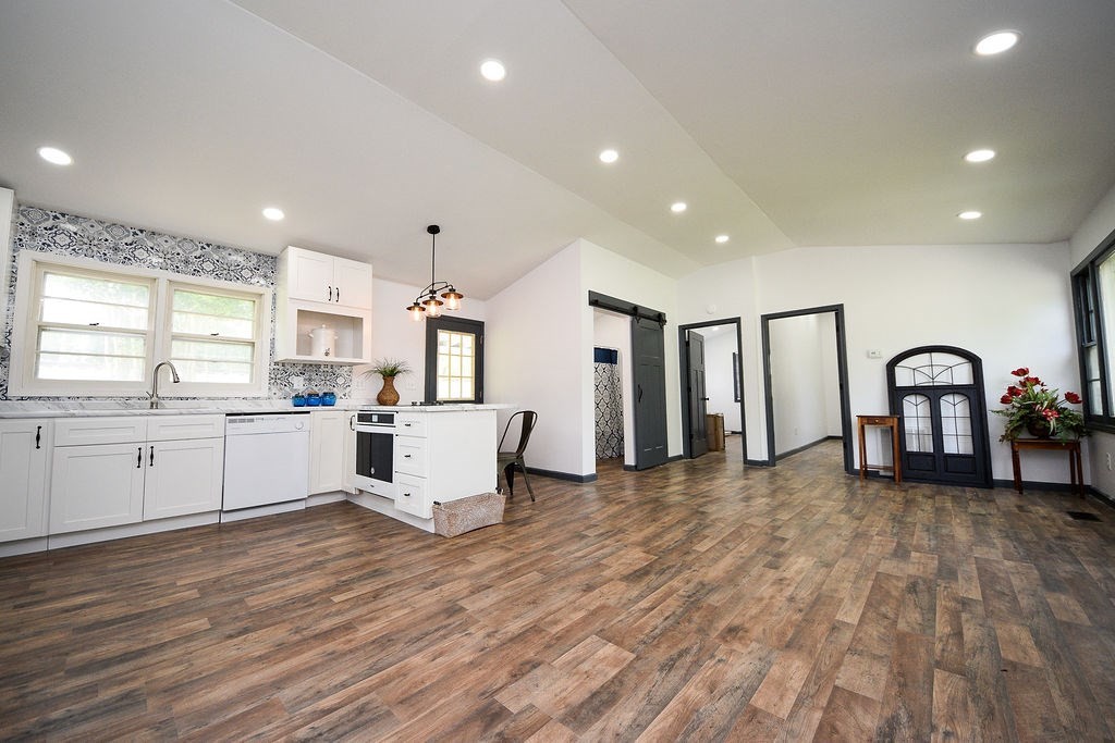 218 Wool Street Charleston, TN 37310 - Photo 10 of 29 Gallery Image 10