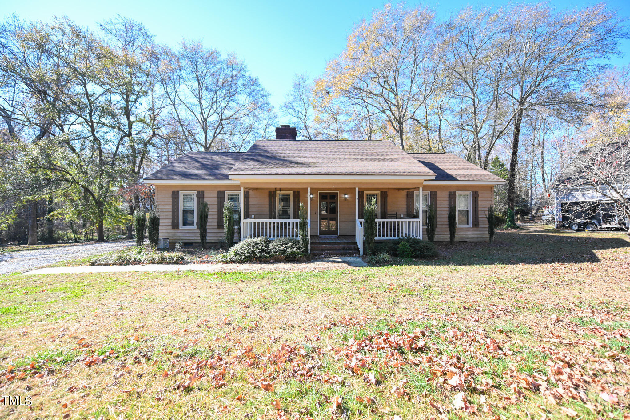 1609 Spennymore Road Raleigh, NC 27603 - Photo 2 of 37 002