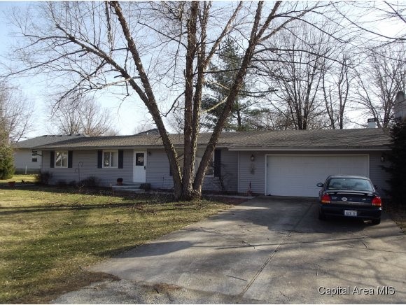 40 Charlene Lane Springfield, IL 62711 - Photo 1 of 22 Gallery Image 1