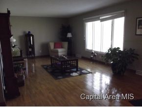40 Charlene Lane Springfield, IL 62711 - Photo 11 of 22 Gallery Image 11