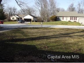 40 Charlene Lane Springfield, IL 62711 - Photo 14 of 22 Gallery Image 14