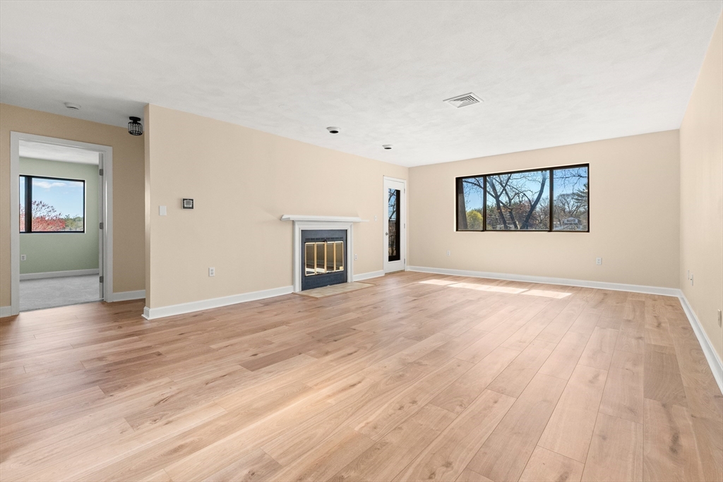 9 Thomas Street, Unit C2 Saugus, MA 01906 - Photo 11 of 31 Gallery Image 11