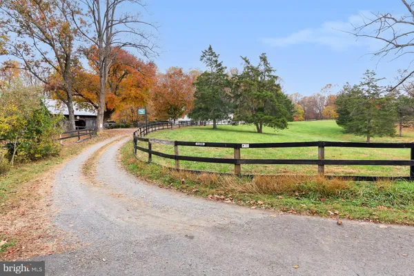 $1,725,000 | 11208 West Montpelier Road, Great Falls, VA 22066