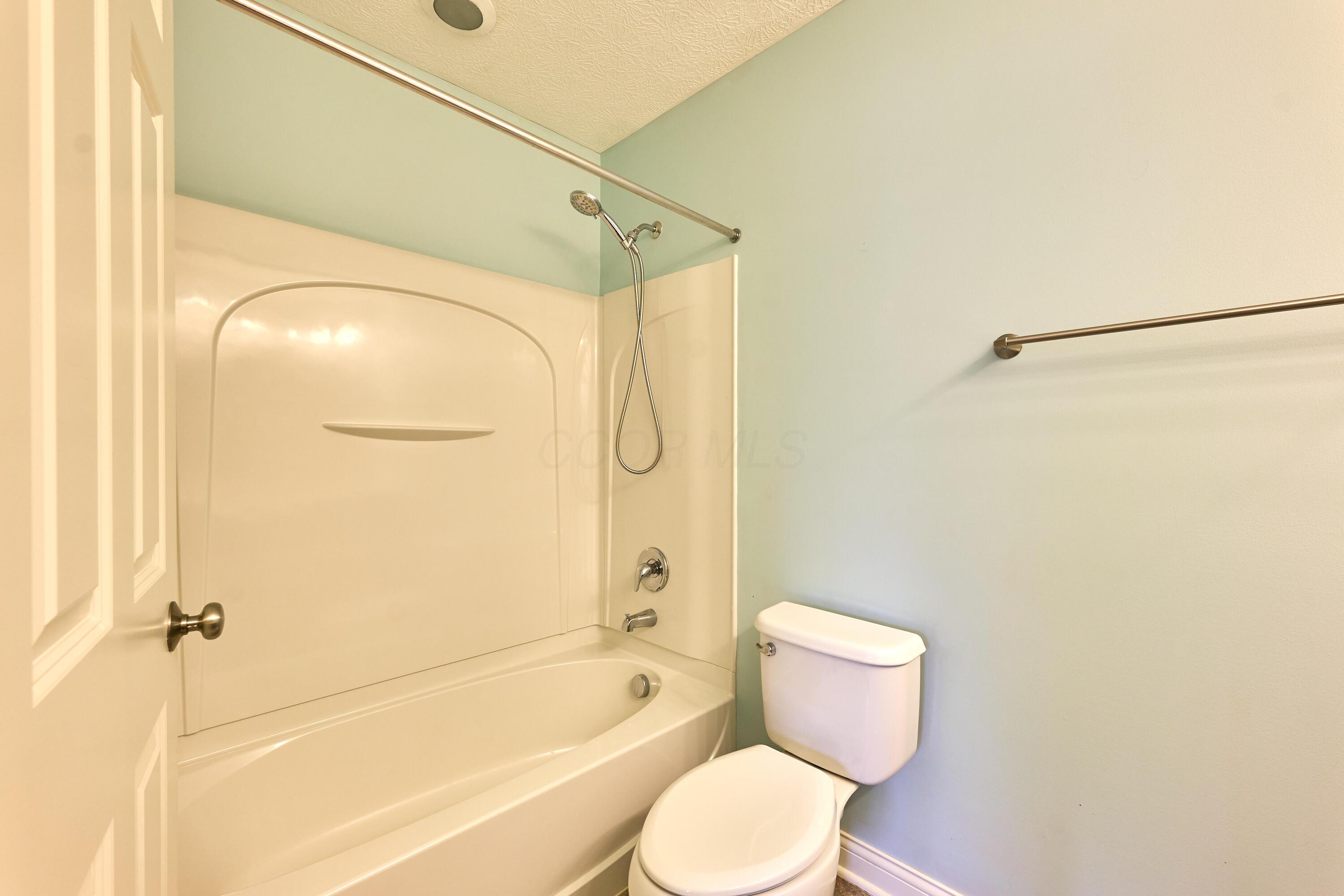 244 Cambridge Road Delaware, OH 43015 - Photo 73 of 129 244 Cambridge