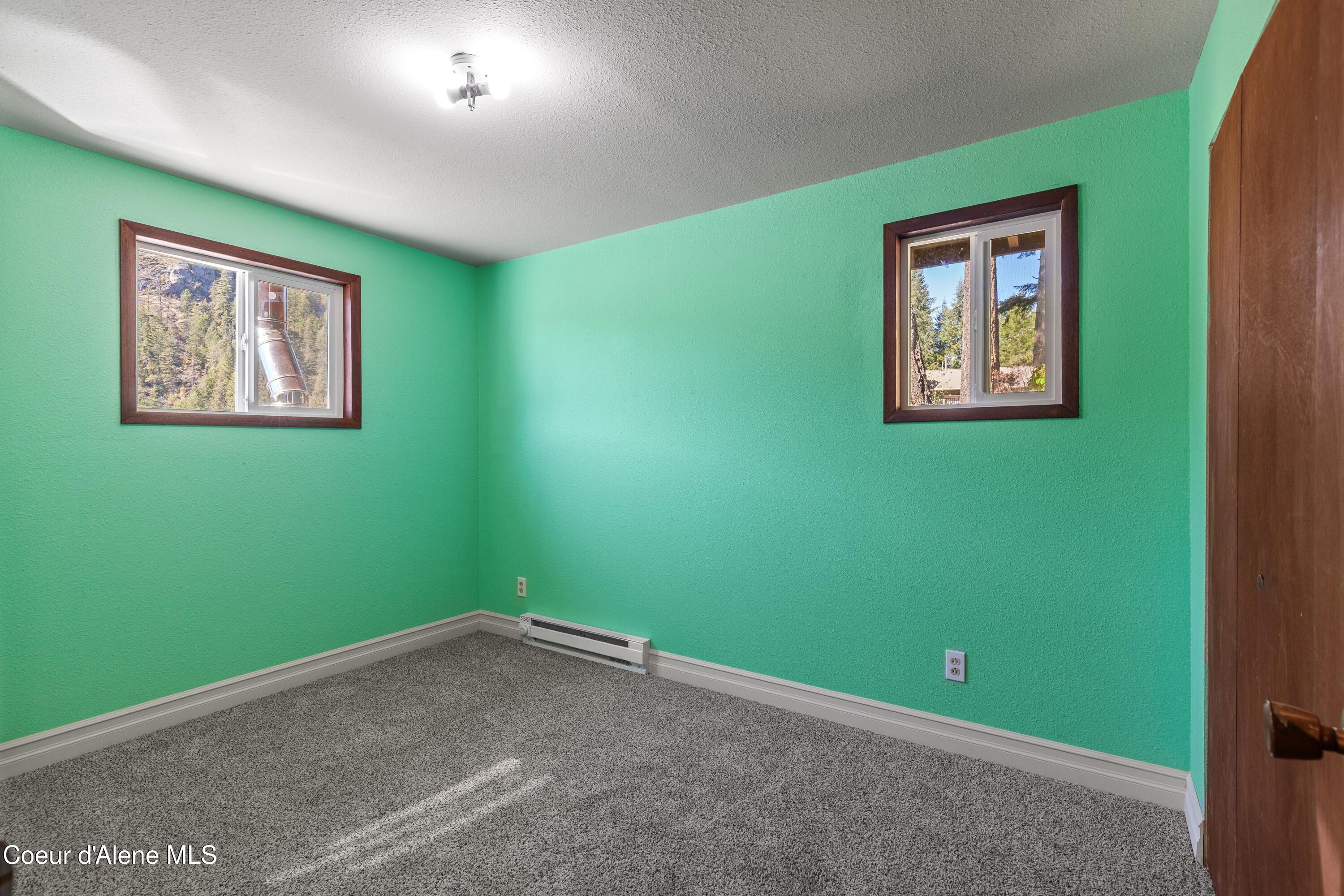 20967 North Cochran Lane Rathdrum, ID 83858 - Photo 17 of 27 Guest Bedroom Two