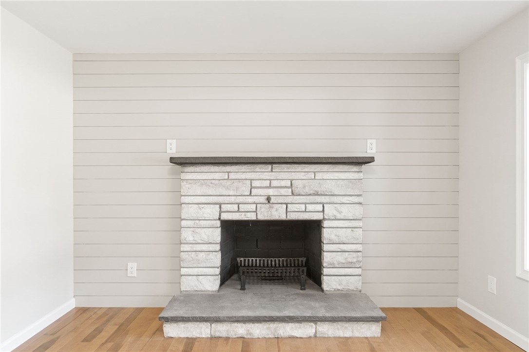 12 Alvero Road Coventry, RI 02816 - Photo 6 of 38