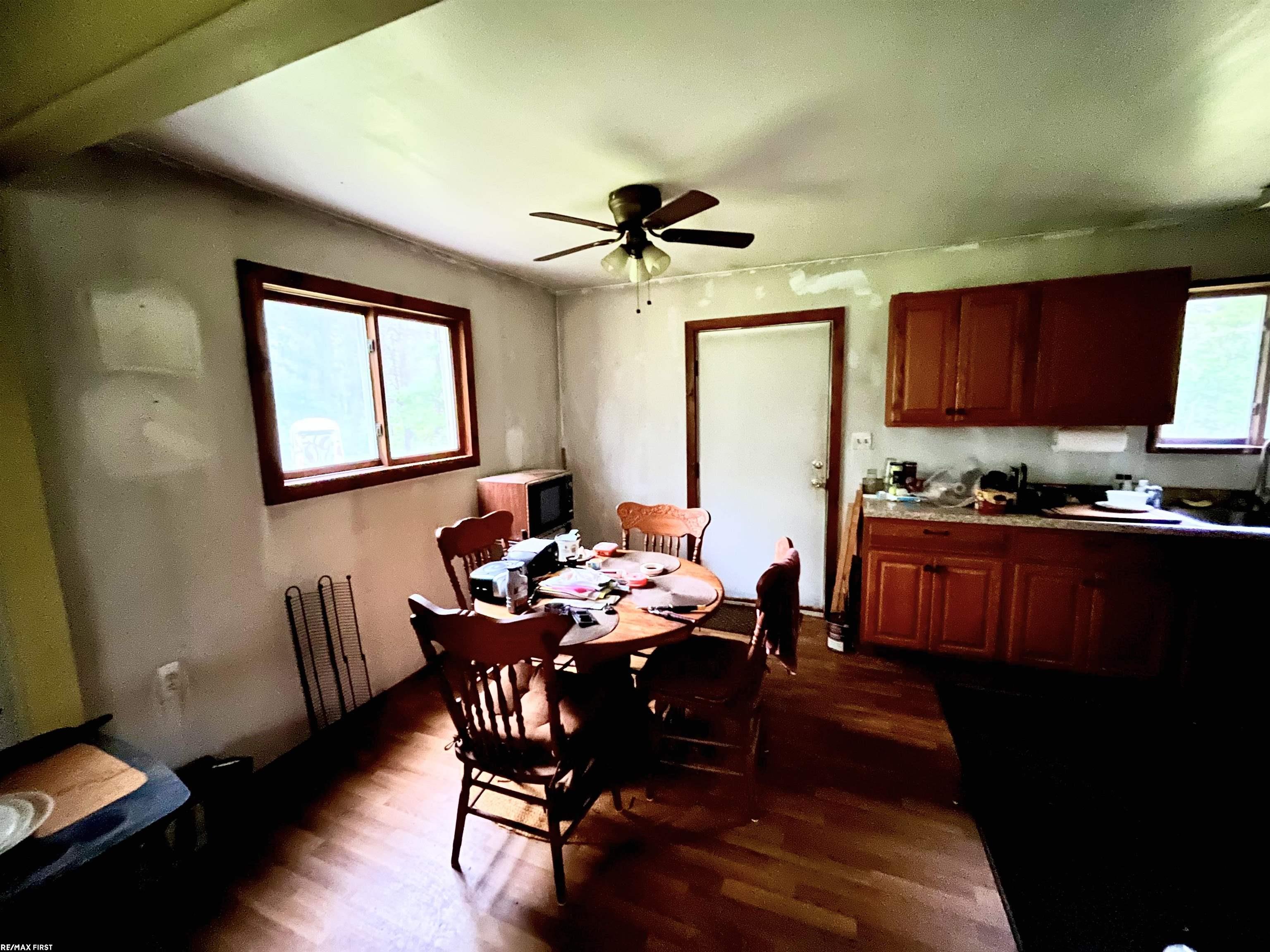 11824 Hoetzel Road Roscommon, MI 48653 - Photo 4 of 10 50147445-31281ce1-61f7-4b12-a0f2-fa283d6c753c.JPG
