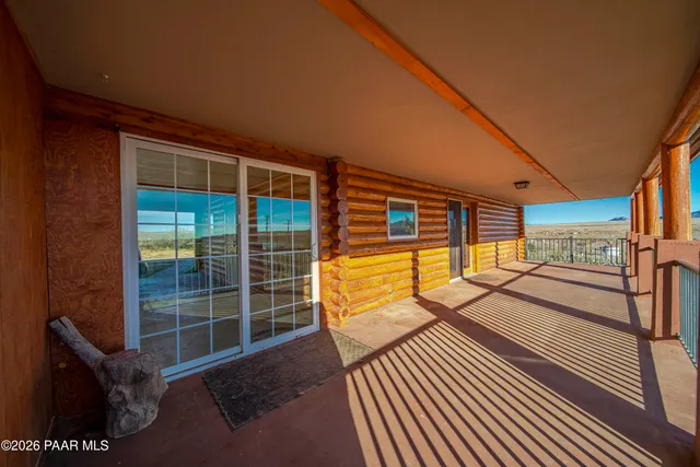 $425,000 | 26162 Pecks Peak Road, Skull Valley, AZ 86338