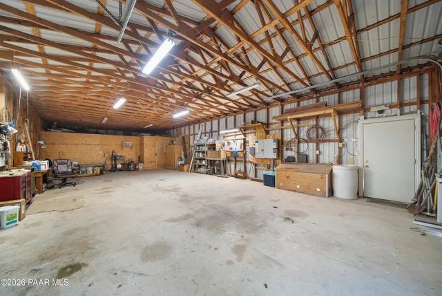 $425,000 | 26162 Pecks Peak Road, Skull Valley, AZ 86338