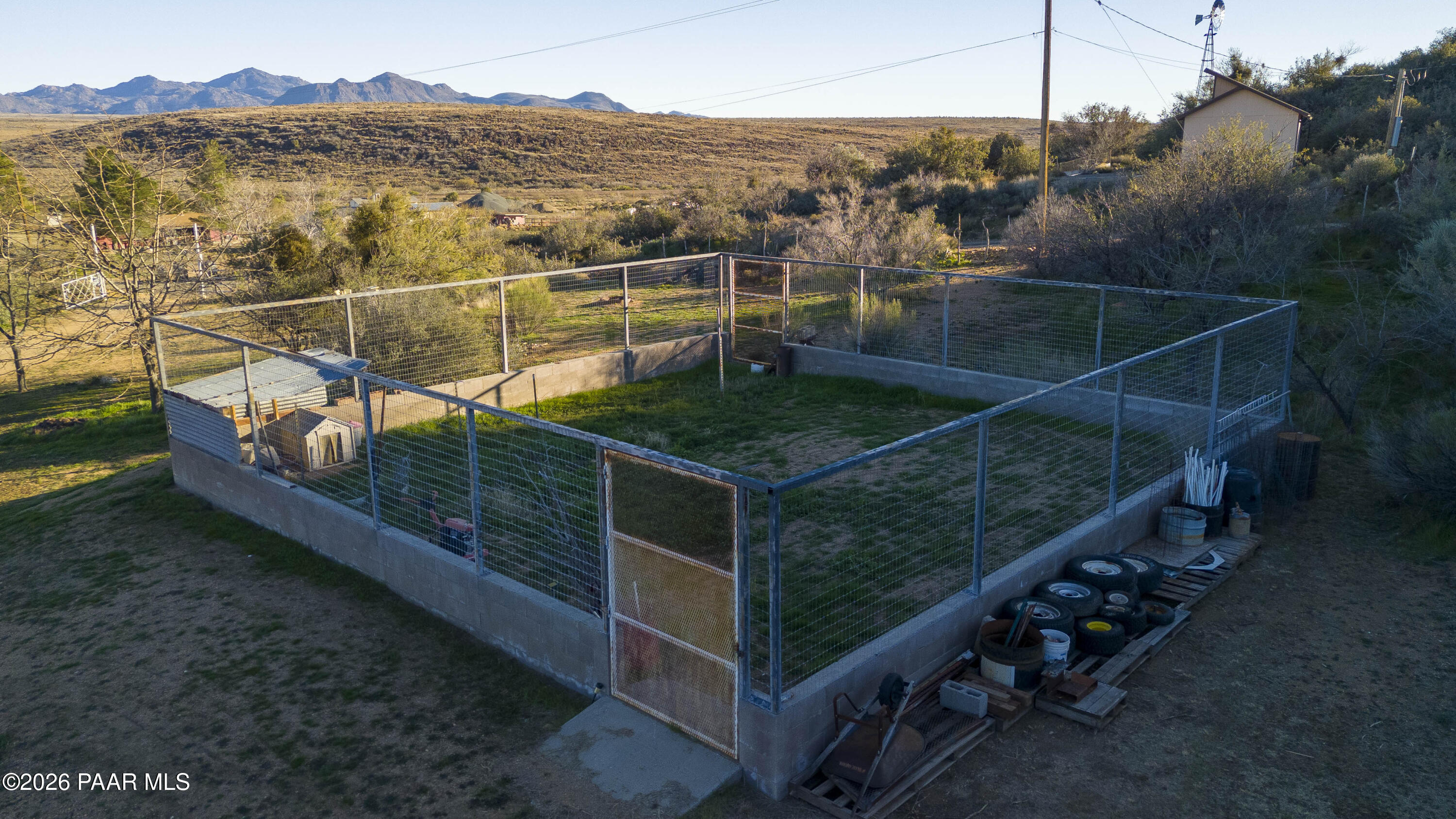 26162 Pecks Peak Road Skull Valley, AZ 86338 - Photo 31 of 49 GARDEN