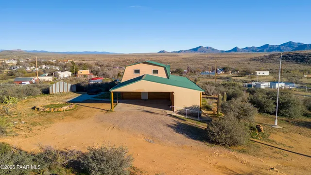 $425,000 | 26162 Pecks Peak Road, Skull Valley, AZ 86338