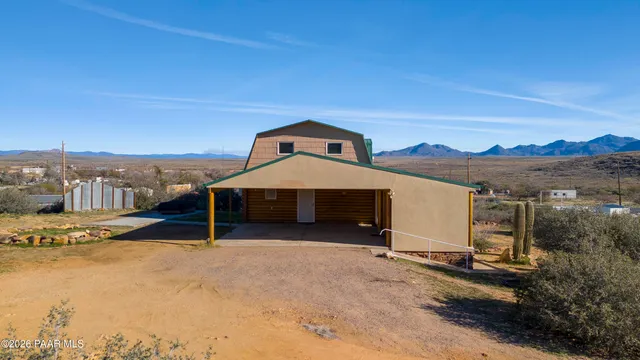 $425,000 | 26162 Pecks Peak Road, Skull Valley, AZ 86338