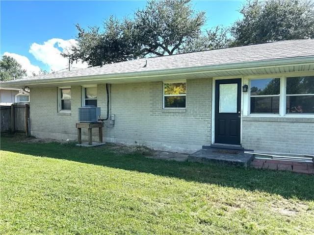 $1,799 | 6717 Merle Street, Metairie, LA 70003