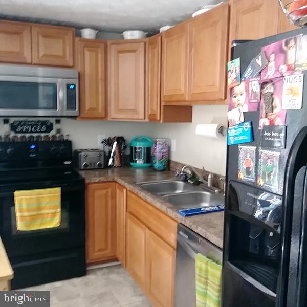 1028 Valen Road Westminster, MD 21157 - Photo 4 of 10 Eat in kitchen