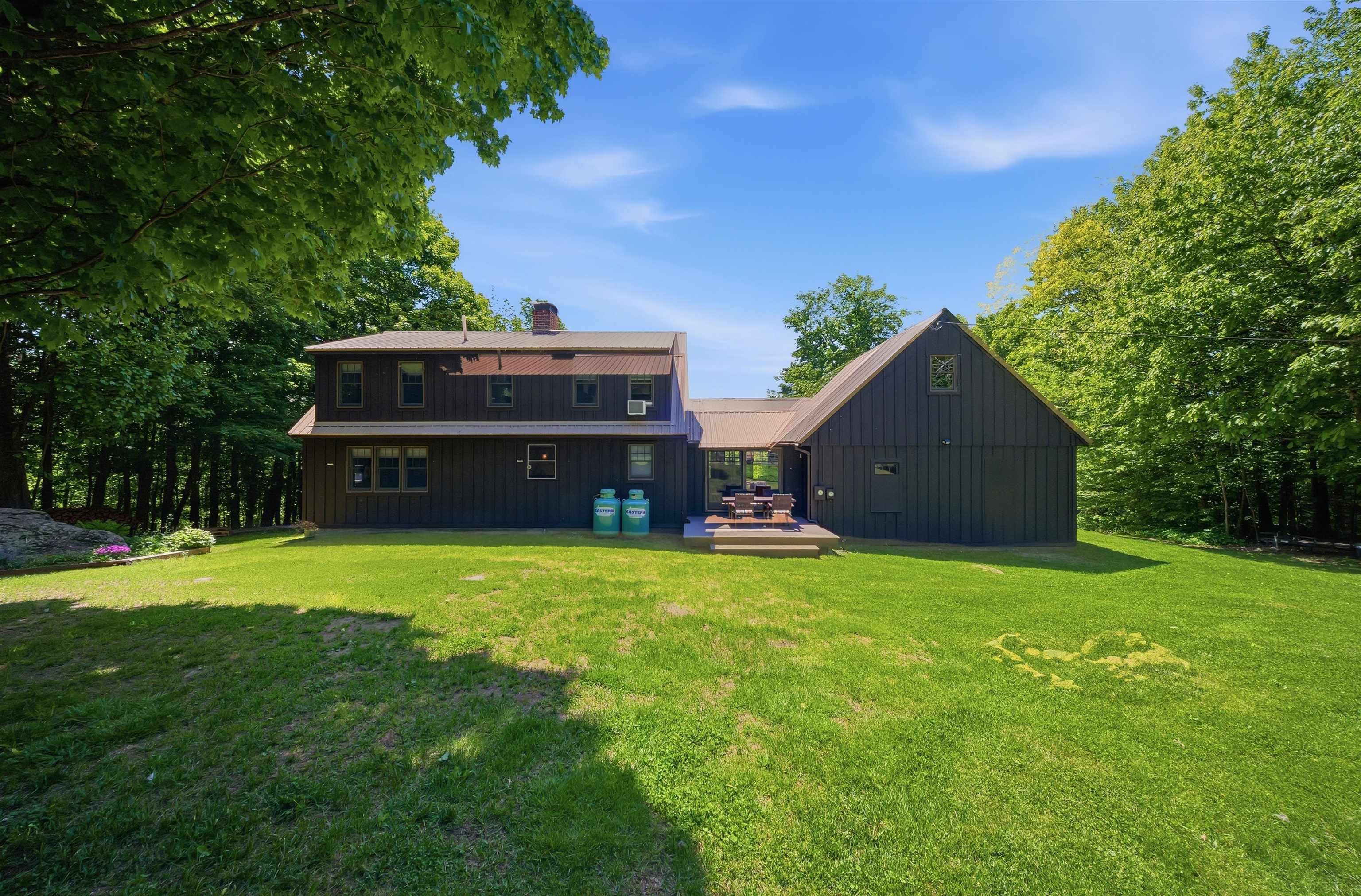 291 Halfmoon Pond Road Washington, NH 03280 - Photo 7 of 50