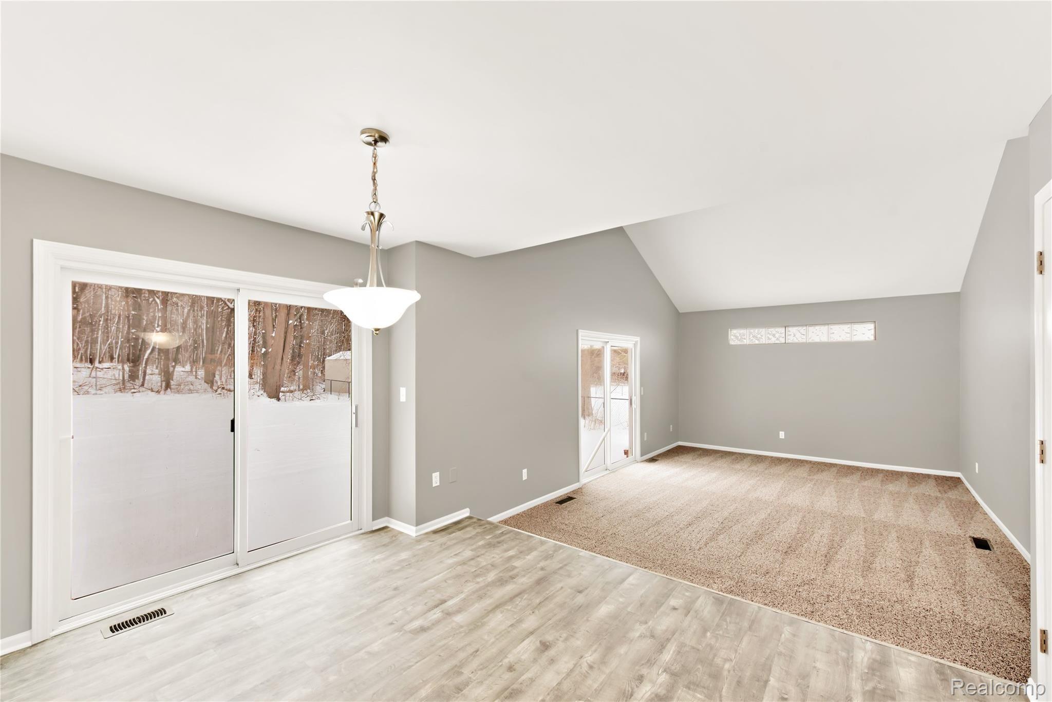 1099 Bloomer Road Rochester, MI 48307 - Photo 29 of 49 1099 Bloomer Rd - HD Drone Photography-29.jpg