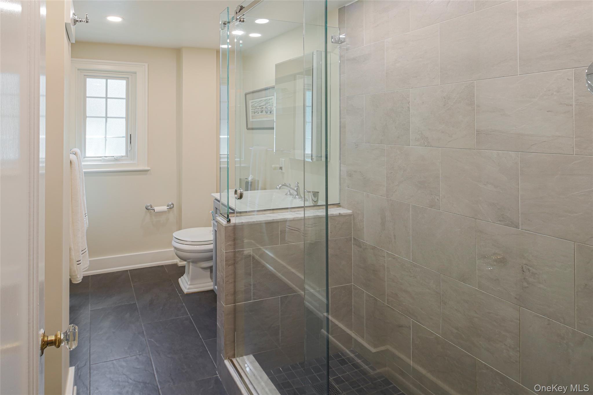 17 Beechtree Lane, Unit 2E Bronxville, NY 10708 - Photo 14 of 24