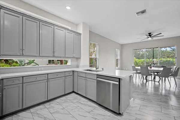 $1,425,000 | 2020 Graden Drive, Palm Beach Gardens, FL 33410